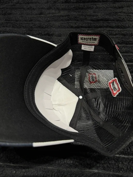 BILLIONAIRE BOY CLUB RUNNING DOG - Picture 2 of 2